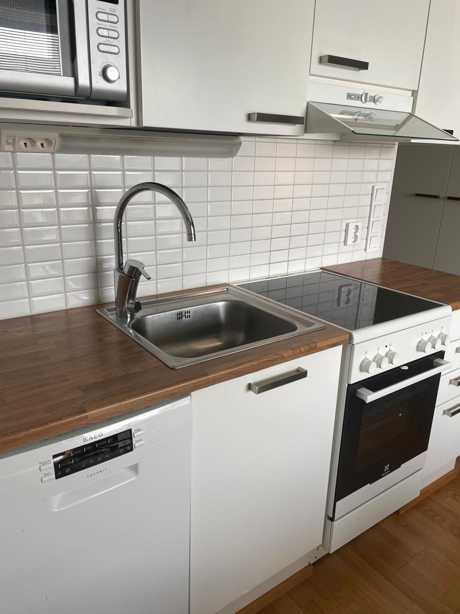 Cozy Top-Floor Studio In Turku - Near City Center Exterior photo